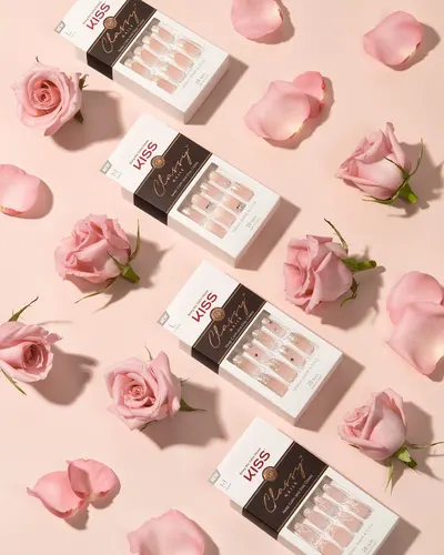 Secondary Images for KISS Beauty 46
