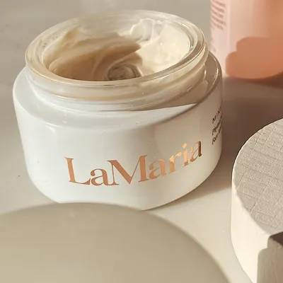 Lifestyle Images for LaMaria 5