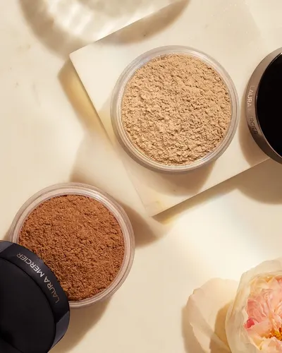 Secondary Images for Laura Mercier 39