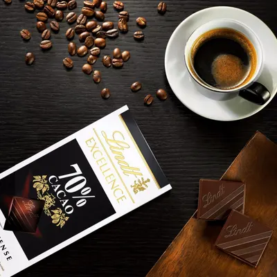 Lifestyle Images for Lindt 32