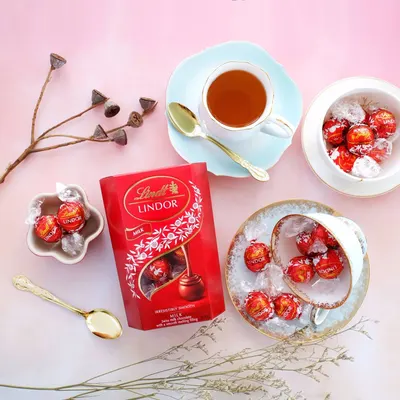 Secondary Images for Lindt 64