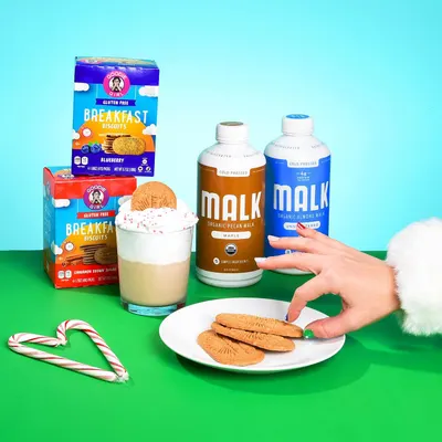 Lifestyle Images for MALK Organics 15