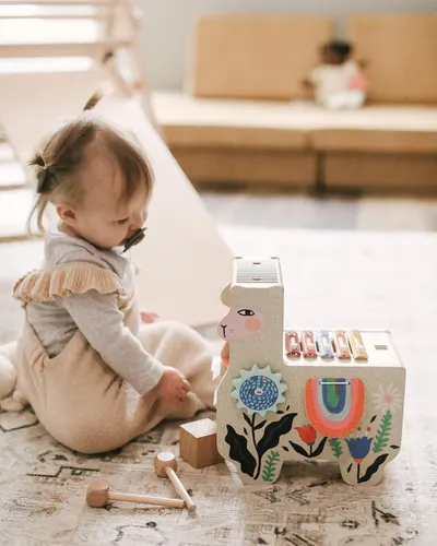 Lifestyle Images for MANHATTAN TOY LIF TG 12