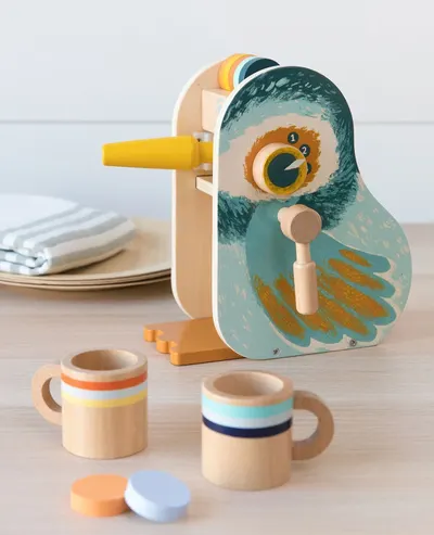 Lifestyle Images for MANHATTAN TOY LIF TG 9