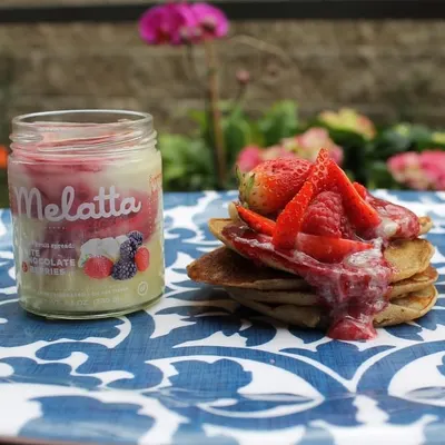 Lifestyle Images for Melatta 10