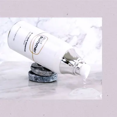 Lifestyle Images for Midsummer Skin 38