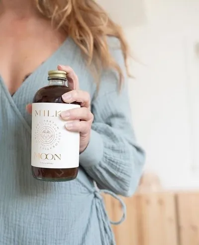 Lifestyle Images for Milk Moon 7