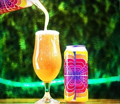 Lifestyle Images for Modern Times Beer 10