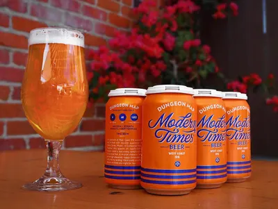 Lifestyle Images for Modern Times Beer 12