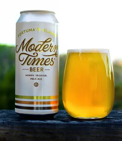 Lifestyle Images for Modern Times Beer 29
