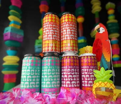 Lifestyle Images for Modern Times Beer 42
