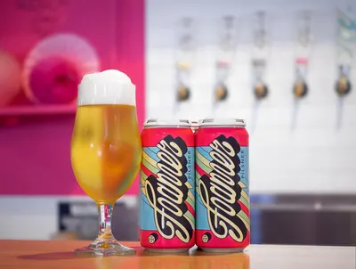 Lifestyle Images for Modern Times Beer 45