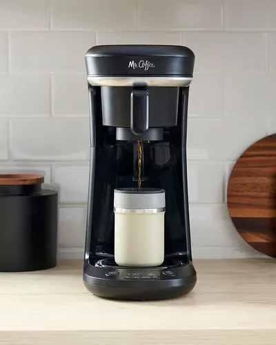 Lifestyle Images for Mr. Coffee 11