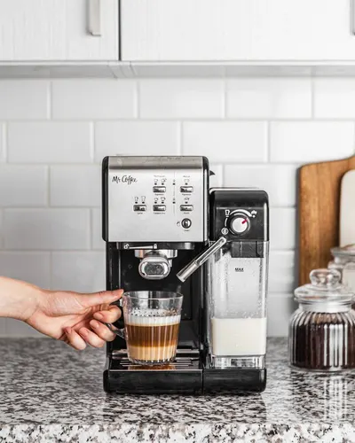 Lifestyle Images for Mr. Coffee 22