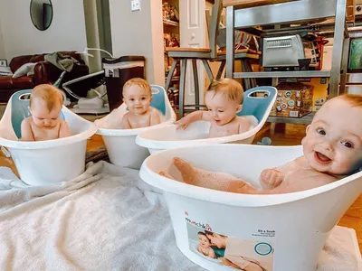 Lifestyle Images for Munchkin  13
