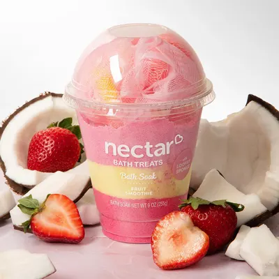 Lifestyle Images for Nectar Bath Treats 21