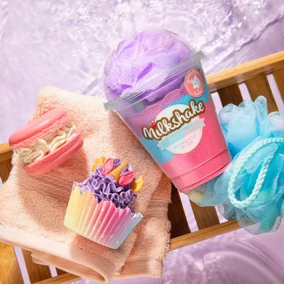 Lifestyle Images for Nectar Bath Treats 56