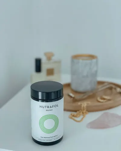 Lifestyle Images for Nutrafol 10