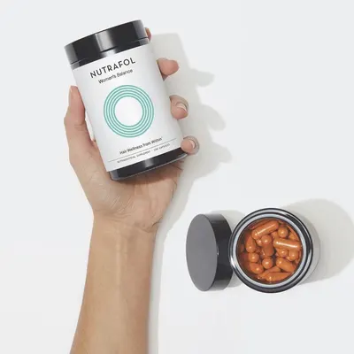 Lifestyle Images for Nutrafol 9