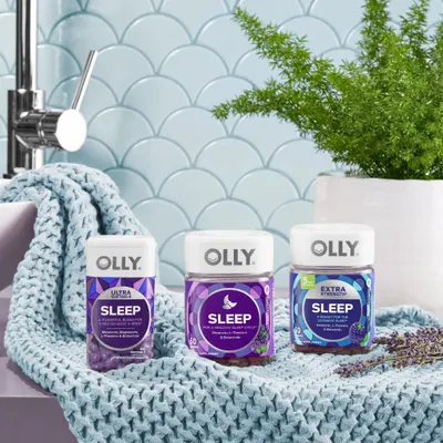 Lifestyle Images for OLLY 63