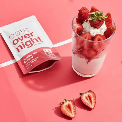 Lifestyle Images for Oats Overnight 44
