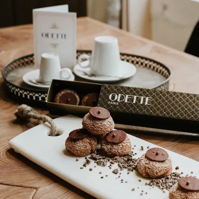 Lifestyle Images for Odette Paris 17