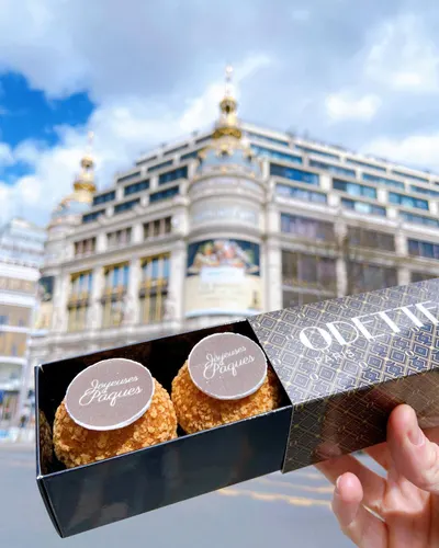 Lifestyle Images for Odette Paris 8