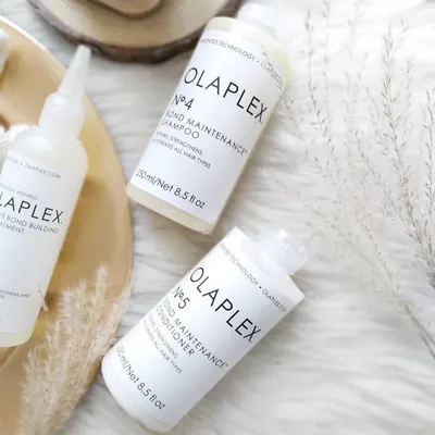 Lifestyle Images for Olaplex 31