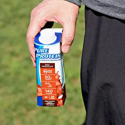 Lifestyle Images for Pure Protein 19