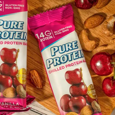 Lifestyle Images for Pure Protein 6