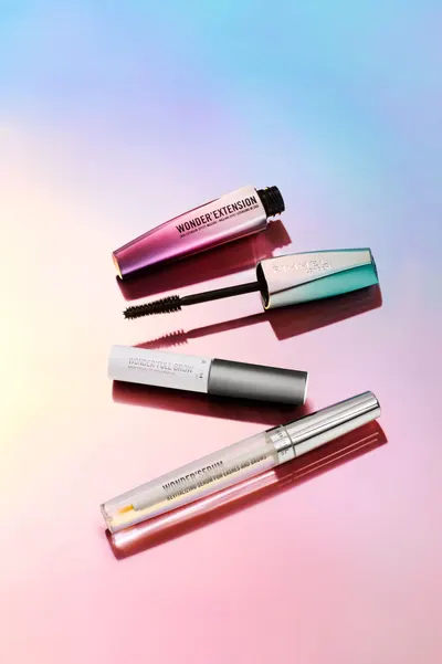 Secondary Images for Rimmel 18