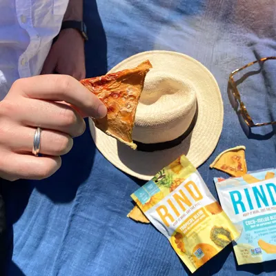 Lifestyle Images for RindSnacks 14