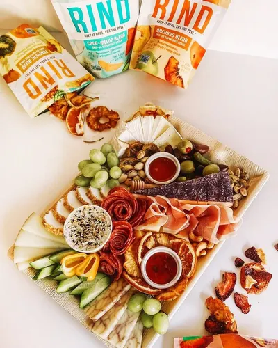 Lifestyle Images for RindSnacks 25