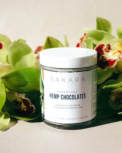 Lifestyle Images for Sakara 35