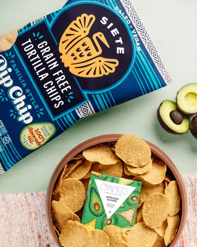 Lifestyle Images for Siete Family Foods 04