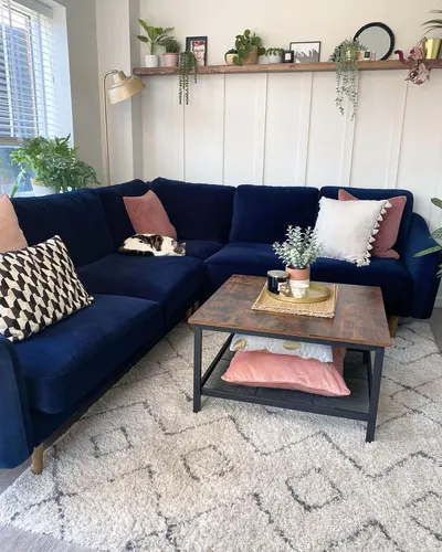 Lifestyle Images for Snug 15