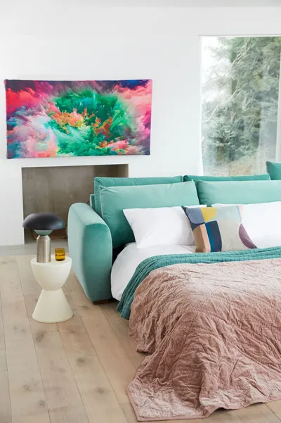 Lifestyle Images for Snug 1