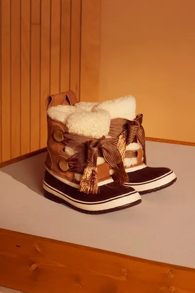 Lifestyle Images for Sorel 04