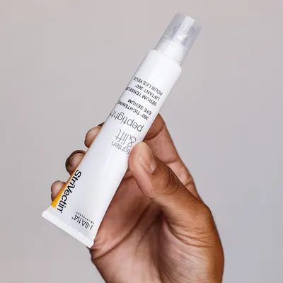 Lifestyle Images for StriVectin 26