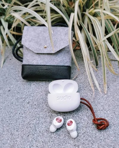 Lifestyle Images for Sudio 9