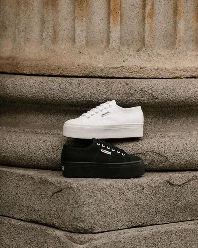 Lifestyle Images for Superga 10