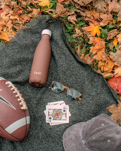 Lifestyle Images for Swell 11