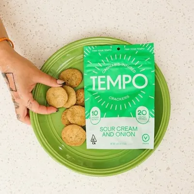 Lifestyle Images for Tempo Crackers 11