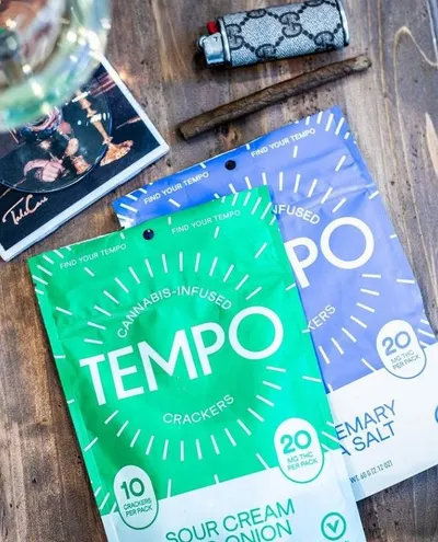 Lifestyle Images for Tempo Crackers 19