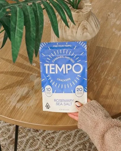 Lifestyle Images for Tempo Crackers 4