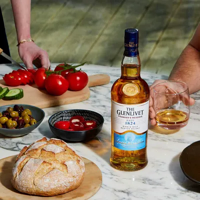 Lifestyle Images for The Glenlivet 10
