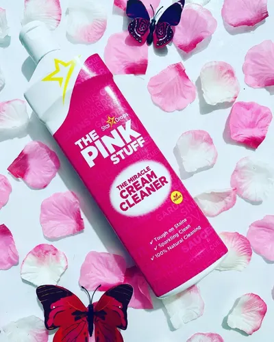 Lifestyle Images for The Pink Stuff 13