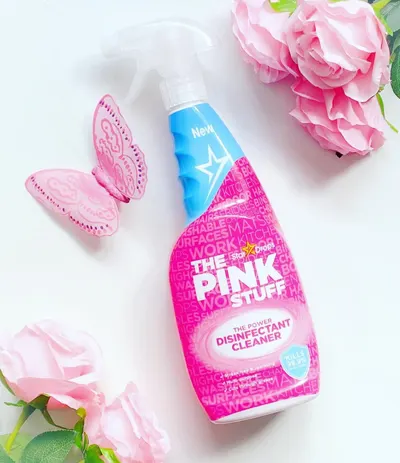 Lifestyle Images for The Pink Stuff 15