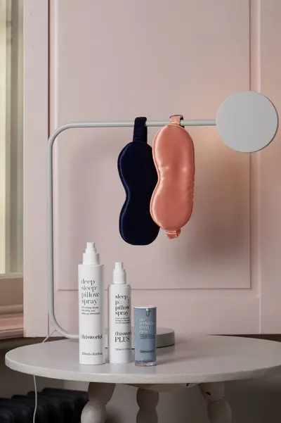Lifestyle Images for This Works 19