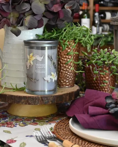 Lifestyle Images for Yankee Candle 19